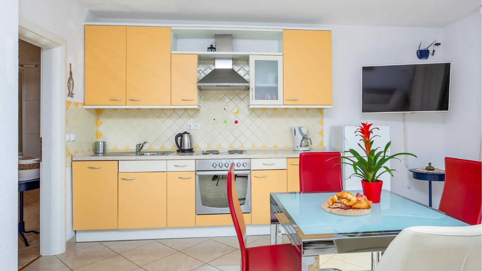 1 Bedroom Cozy Apartment In Icici 0*,
